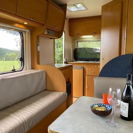 Camping Car De L'eau D'heure - 4pers Camping