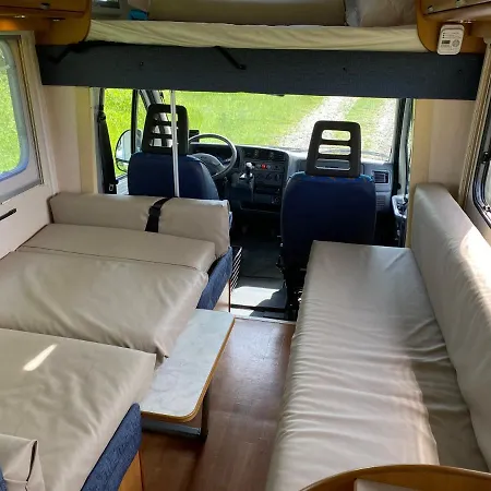 Camping Car De L'eau D'heure - 4pers Camping